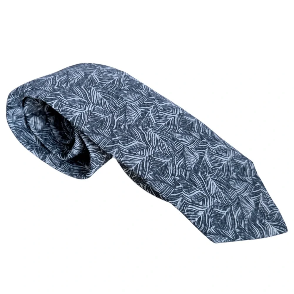 Hugo Boss‎ Mens Silk Blend Gray Blue Leaf Pattern Tie NWT